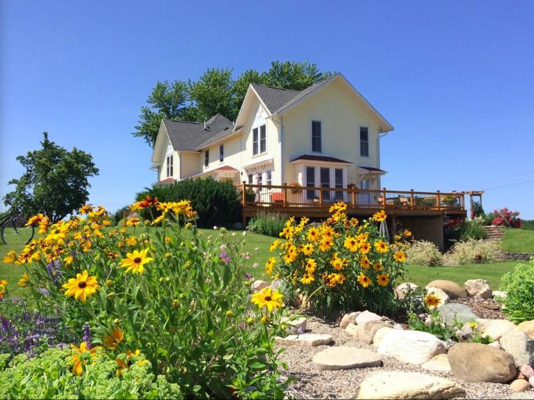Country Hermitage Bed & Breakfast Acme Εξωτερικό φωτογραφία